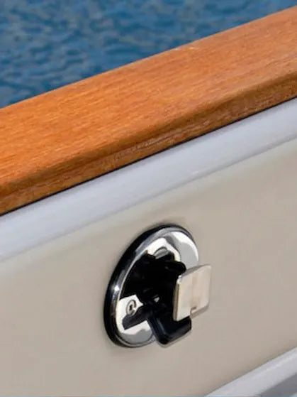 Tallon Stainless Connector with Locking Cam