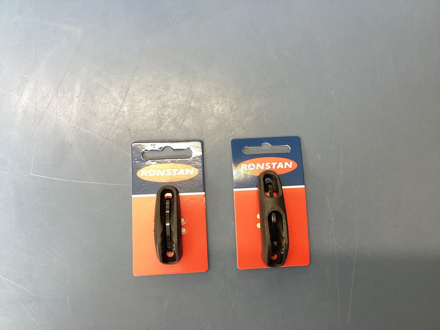 Ronstan V Cleats