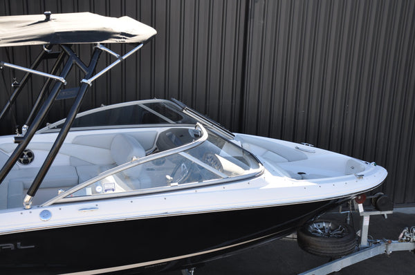 Regal 1900 ES Bowrider