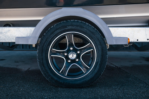 Hi Spec Fi-Glass Lightning with 115 Pro XS