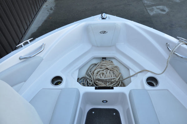 Regal 1900 ES Bowrider