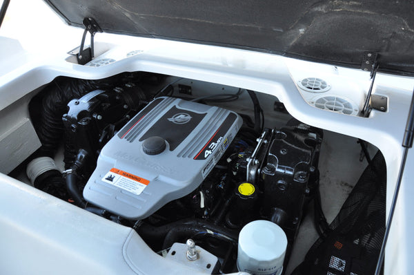 Regal 1900 ES Bowrider