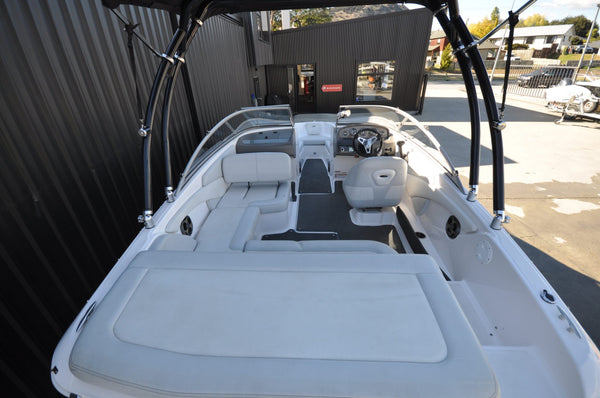 Regal 1900 ES Bowrider