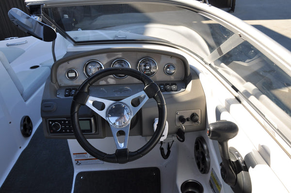 Regal 1900 ES Bowrider