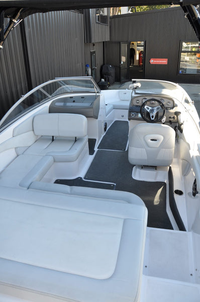 Regal 1900 ES Bowrider