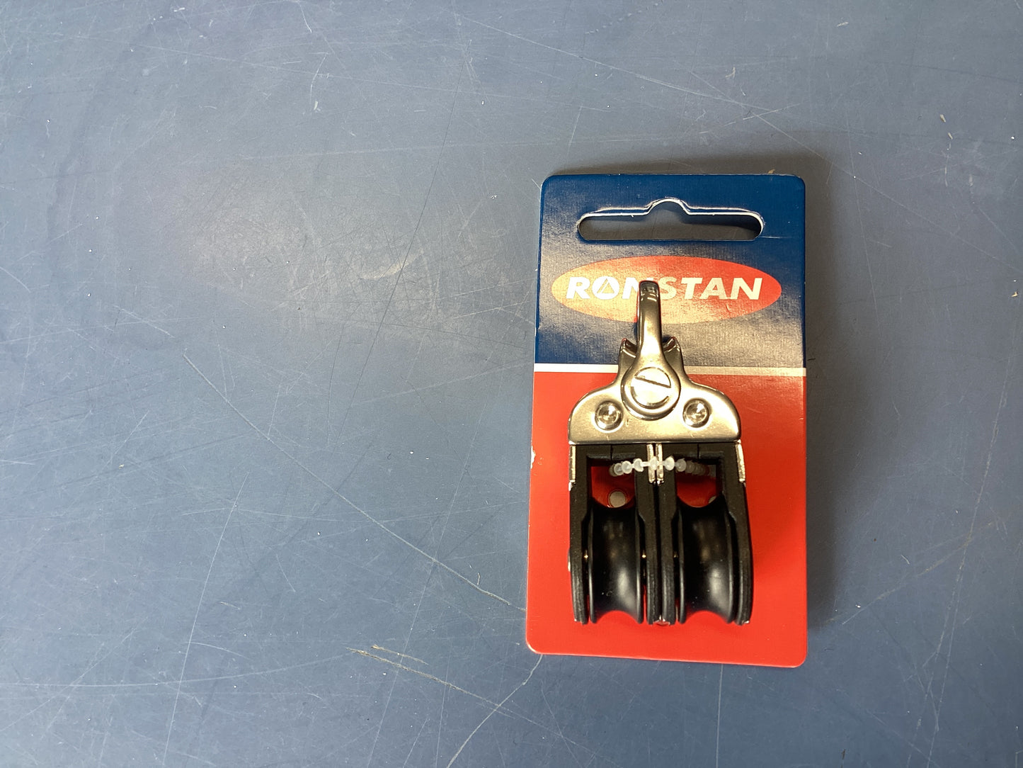 Ronstan 20mm Double Ball Bearing Block with Shackle