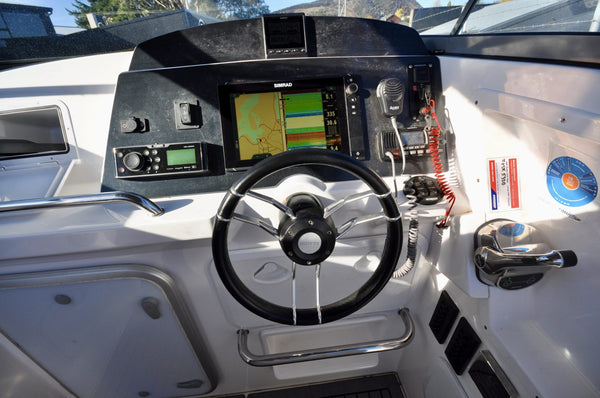 Smuggler Strata 750 Mid Cabin