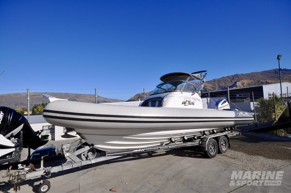 Smuggler Strata 750 Mid Cabin
