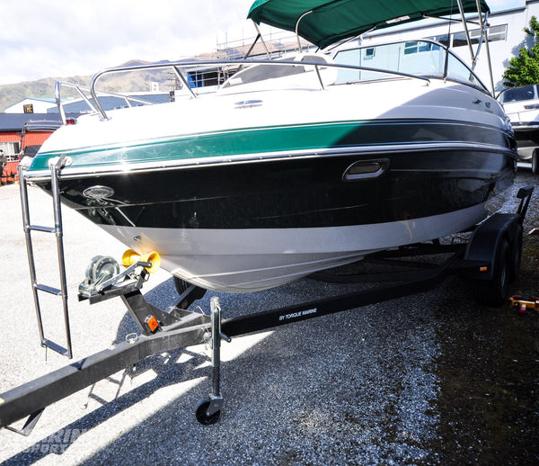 Four Winns 215 Sundowner - Low Hours - Fresh Water