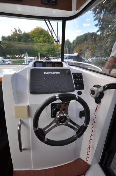 Benetau Barracuda 7