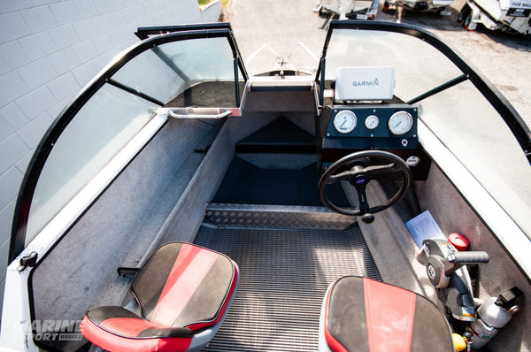 Stabicraft 459 Crusader with Low Hour Engine & Aux