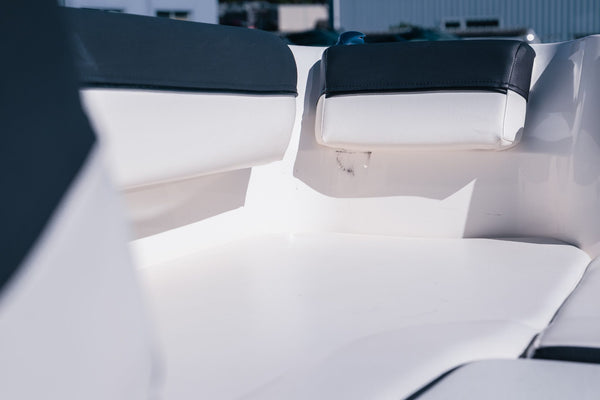 Bayliner DX2050