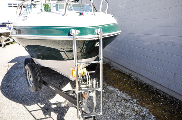 Four Winns 215 Sundowner - Low Hours - Fresh Water