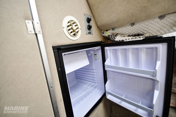 Maxum 24ft Trailerable Weekend Cruiser