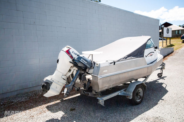 Stabicraft 459 Crusader with Low Hour Engine & Aux