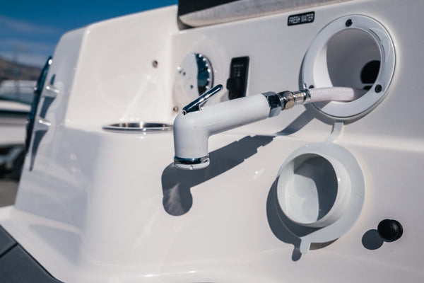 Bayliner DX2050