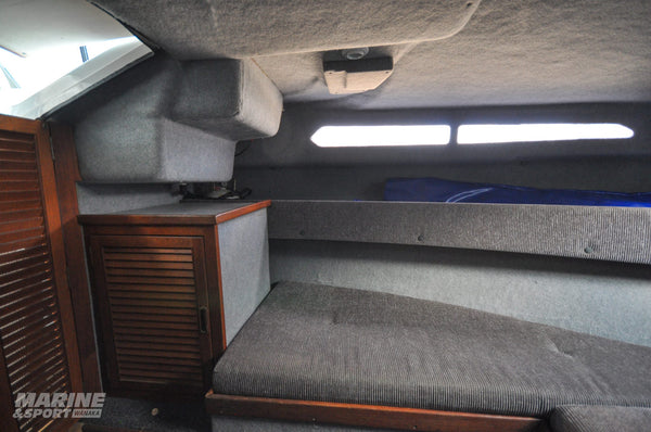 Haines Hunter SS700 - 2011 300HP Verado Engine