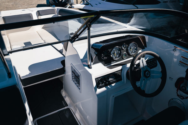Bayliner DX2050