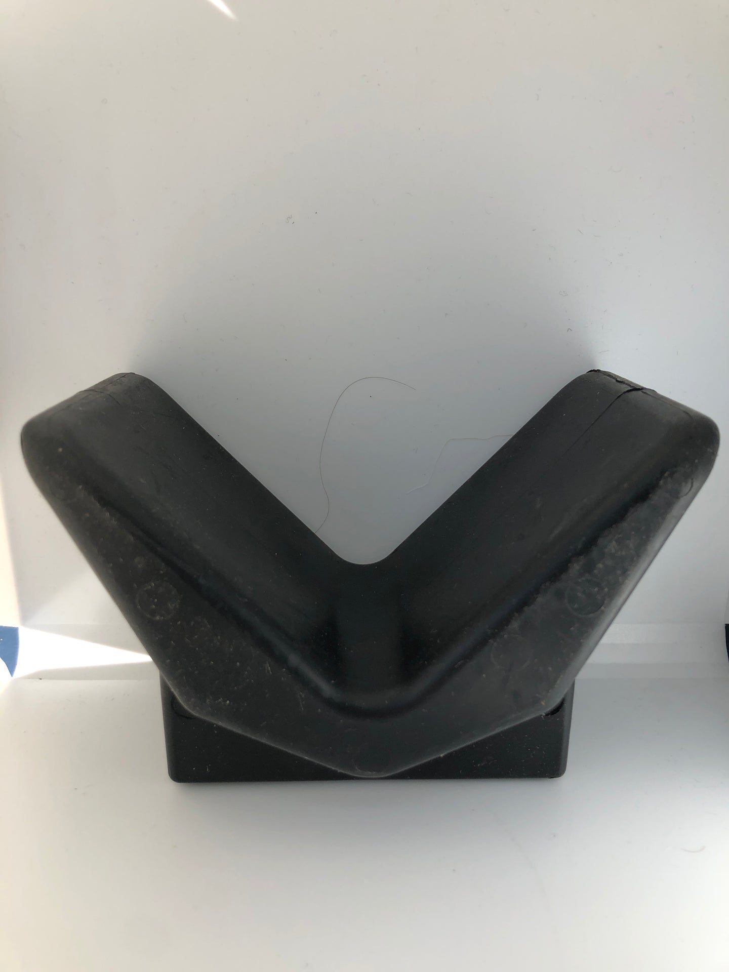 Trailer V Block Snubber 75mm x 130mm 2 Hole Mounting