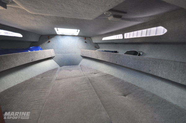 Haines Hunter SS700 - 2011 300HP Verado Engine