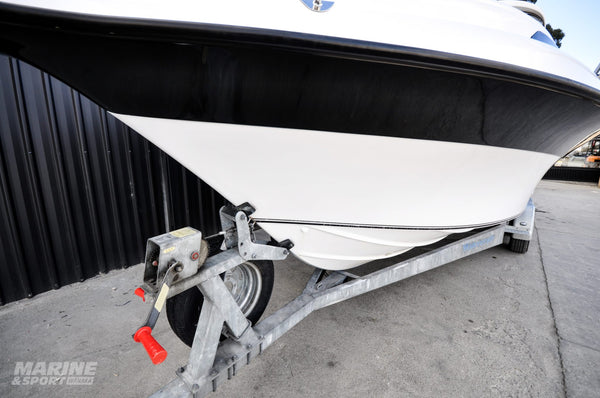 Haines Hunter SS700 - 2011 300HP Verado Engine