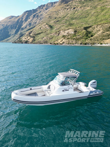Smuggler Strata 750 Mid Cabin