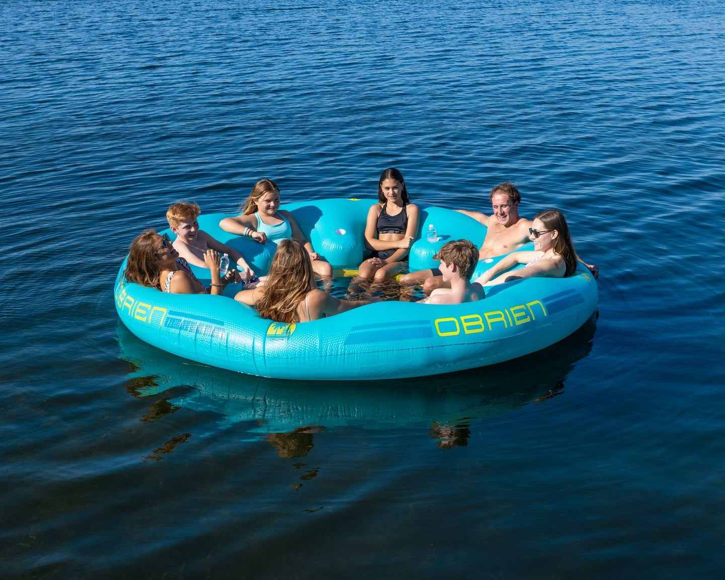 O'Brien 8 Person Party Float