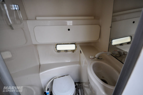 Maxum 24ft Trailerable Weekend Cruiser