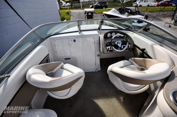 Four Winns 215 Sundowner - Low Hours - Fresh Water