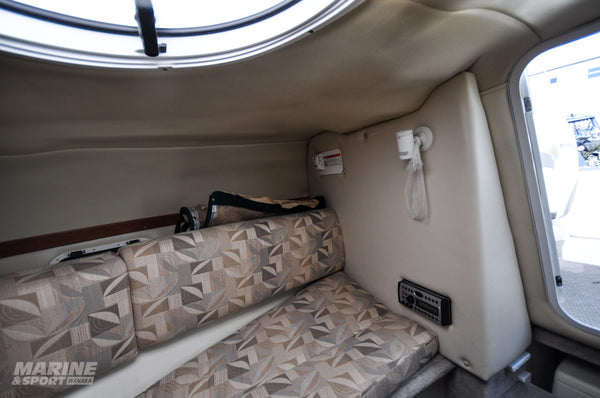 Four Winns 215 Sundowner - Low Hours - Fresh Water