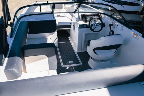 Bayliner DX2050