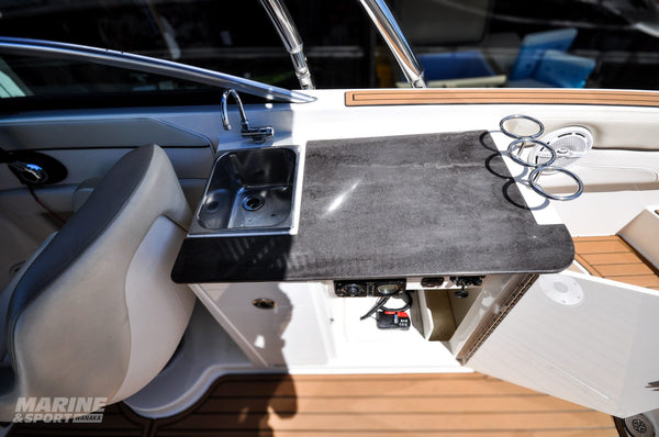 Sea Ray 280 Sundeck - 2013 NZ New - Freshwater Use
