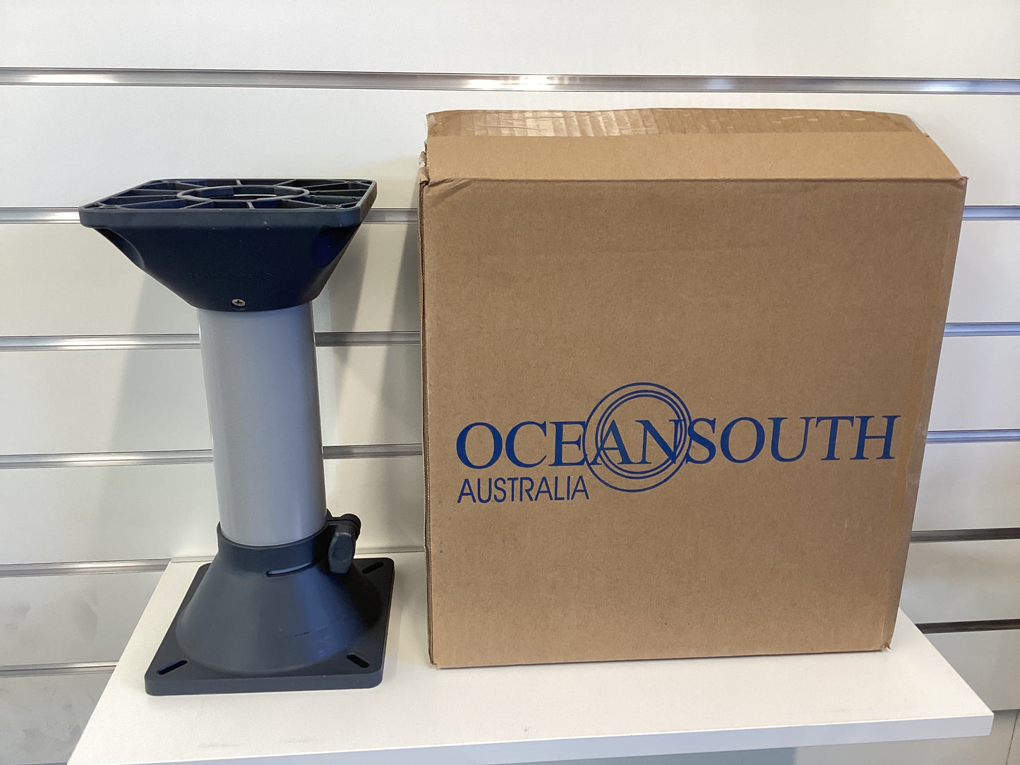 OceanSouth - Economy Seat Pedestals with Swivel Top