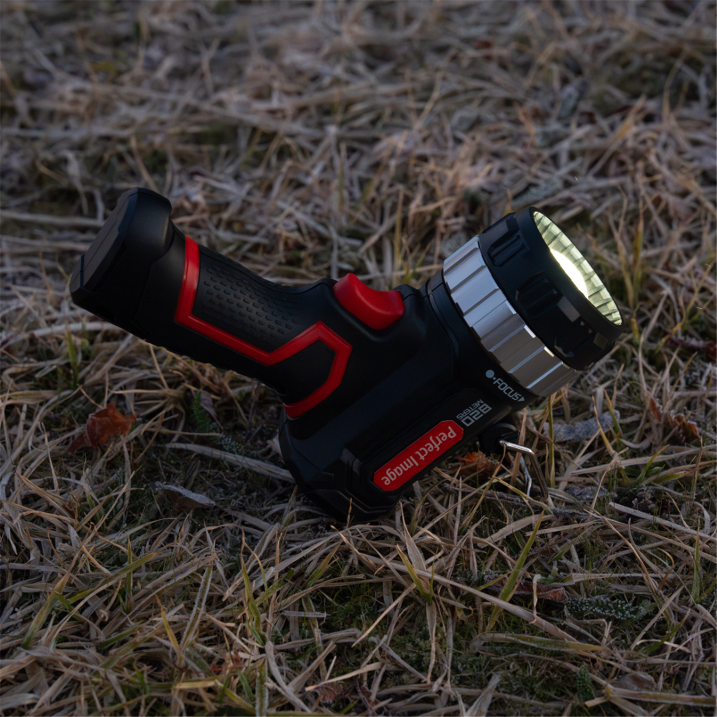 Perfect Image Spotlight 1400 Lumen LED Long Throw